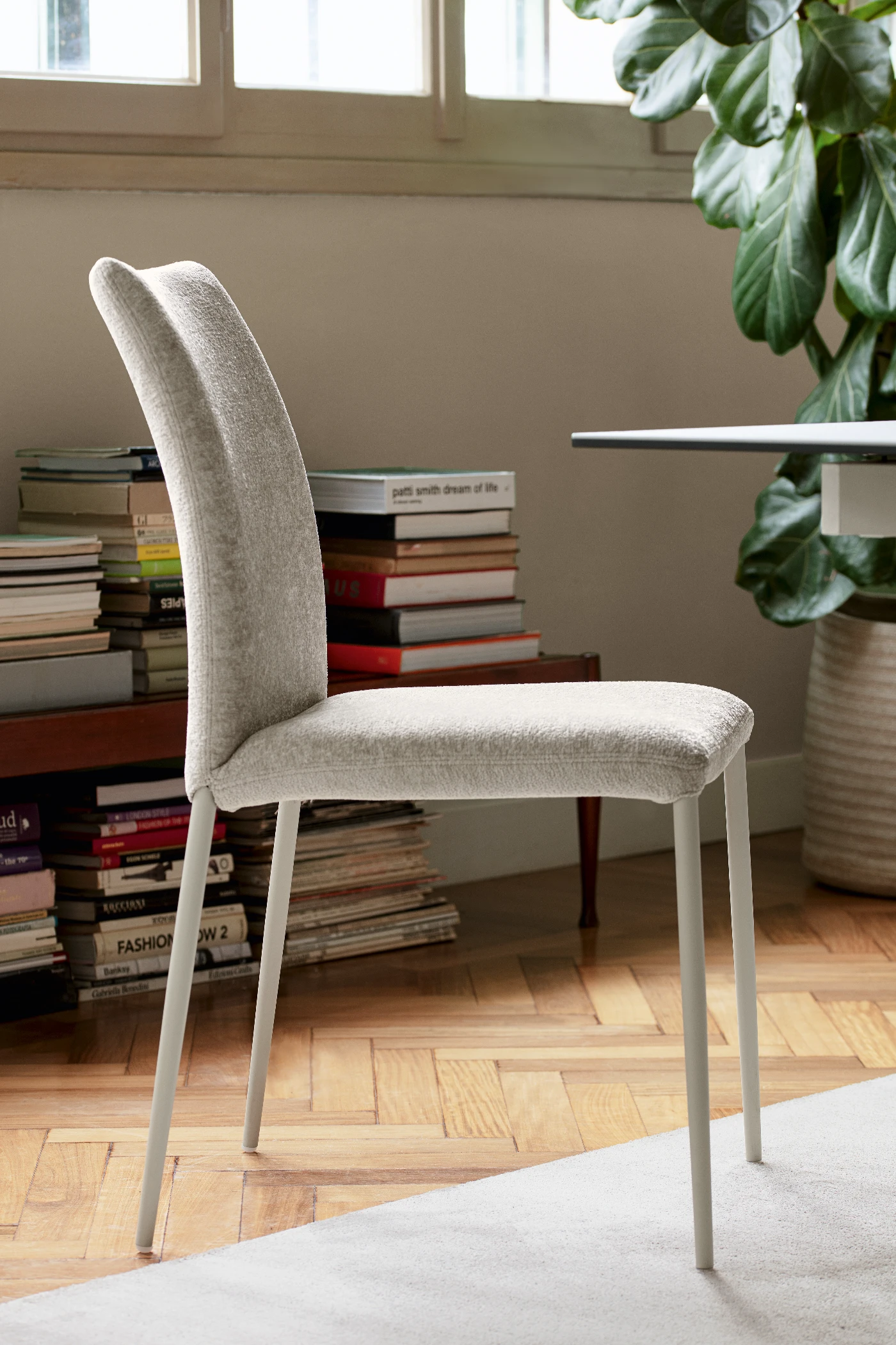 Atlas Dining Chair Product Image