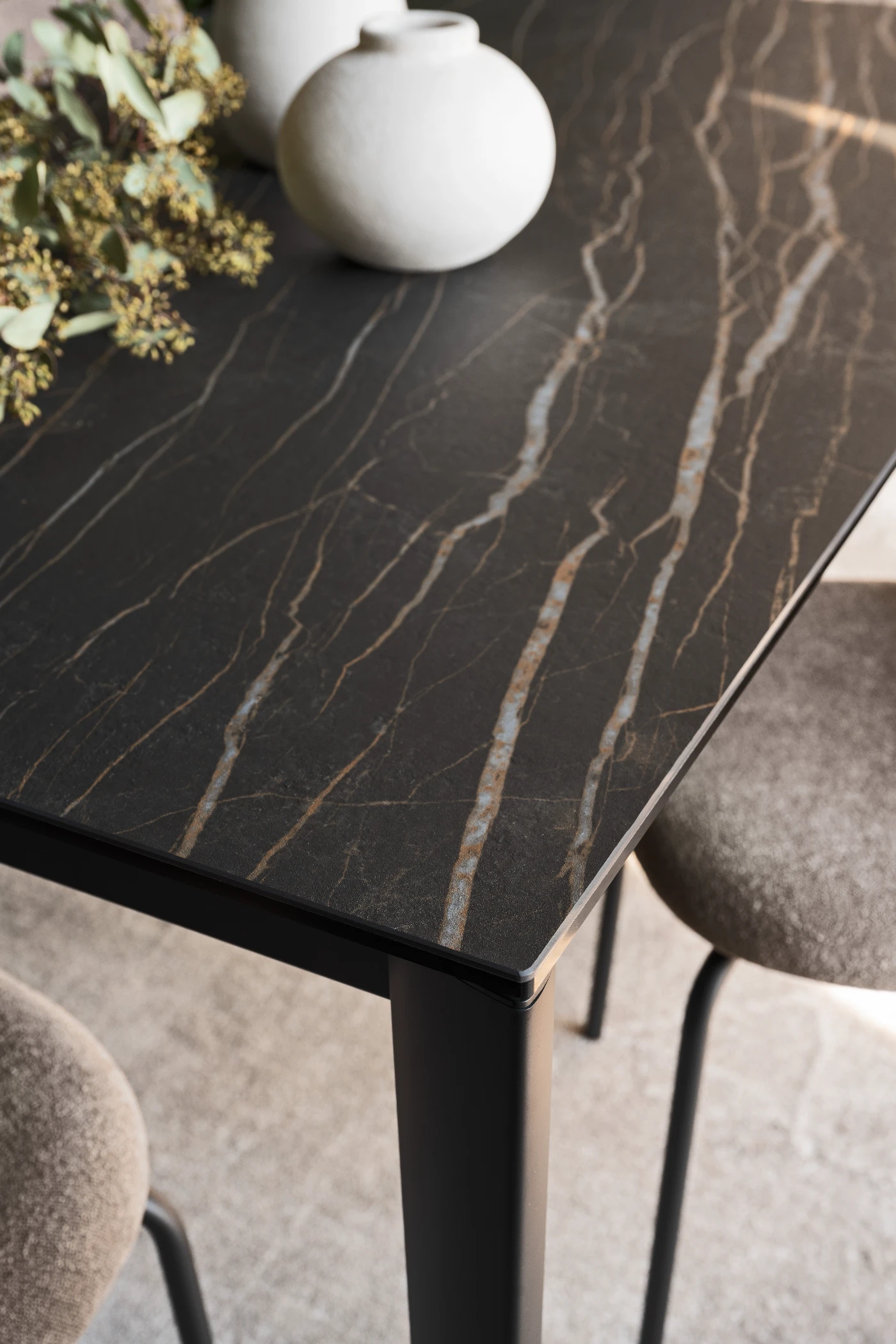 Band Table Product Image