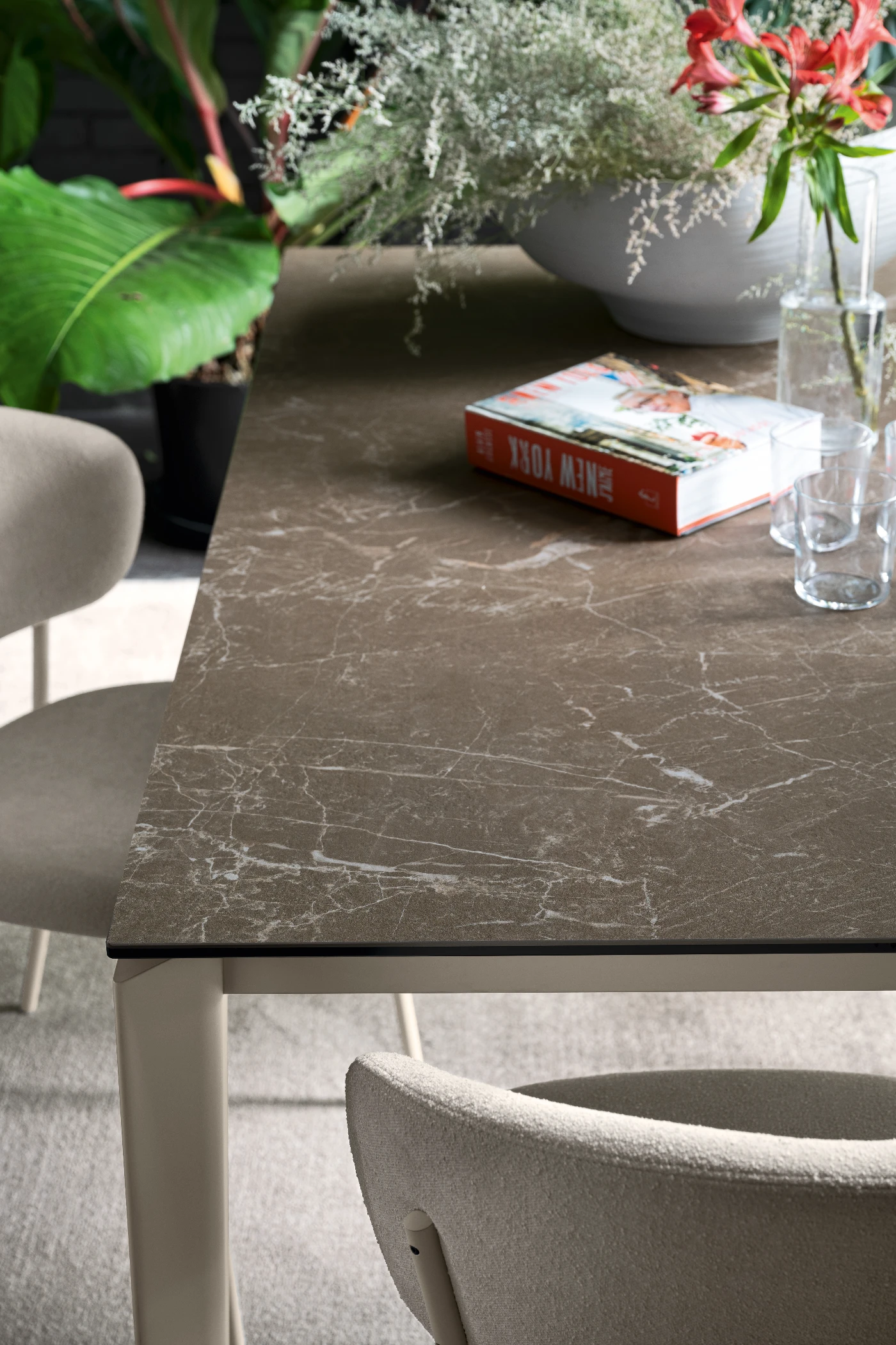 Band Table Product Image