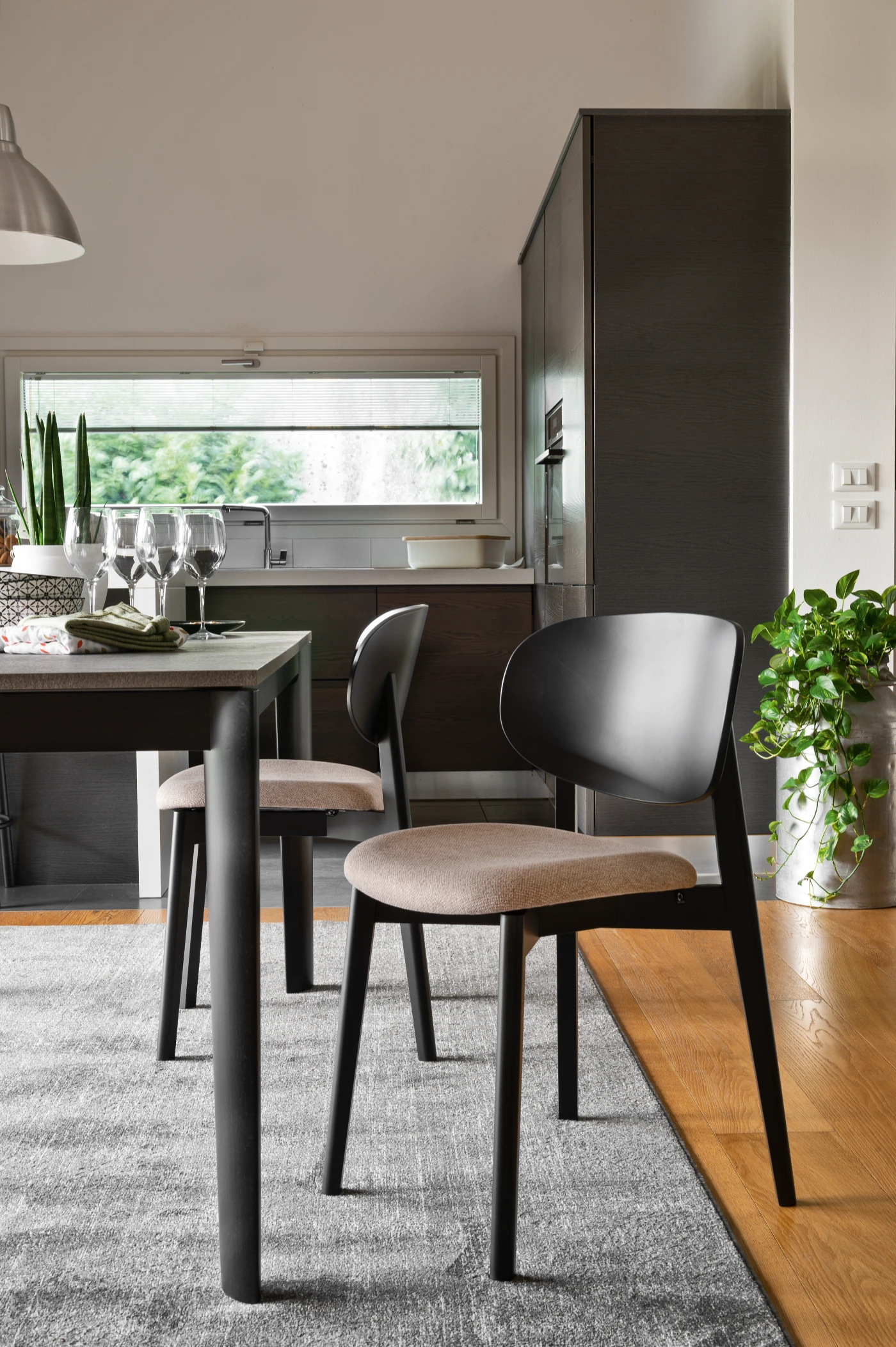 Eide Dining Chair Product Image