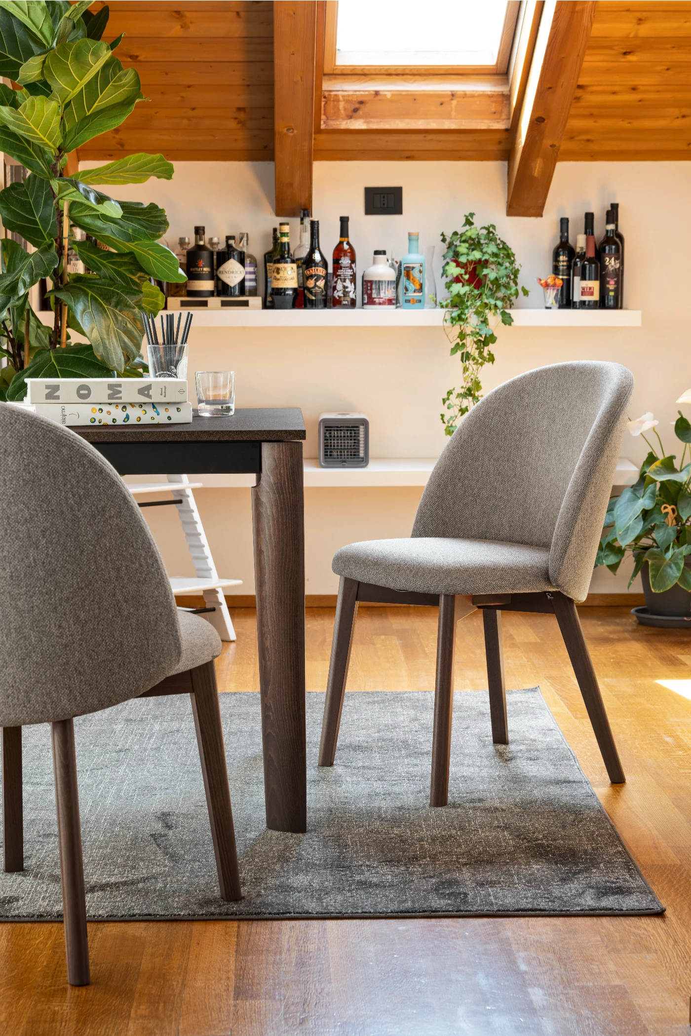 Tuka Dining Chair Product Image