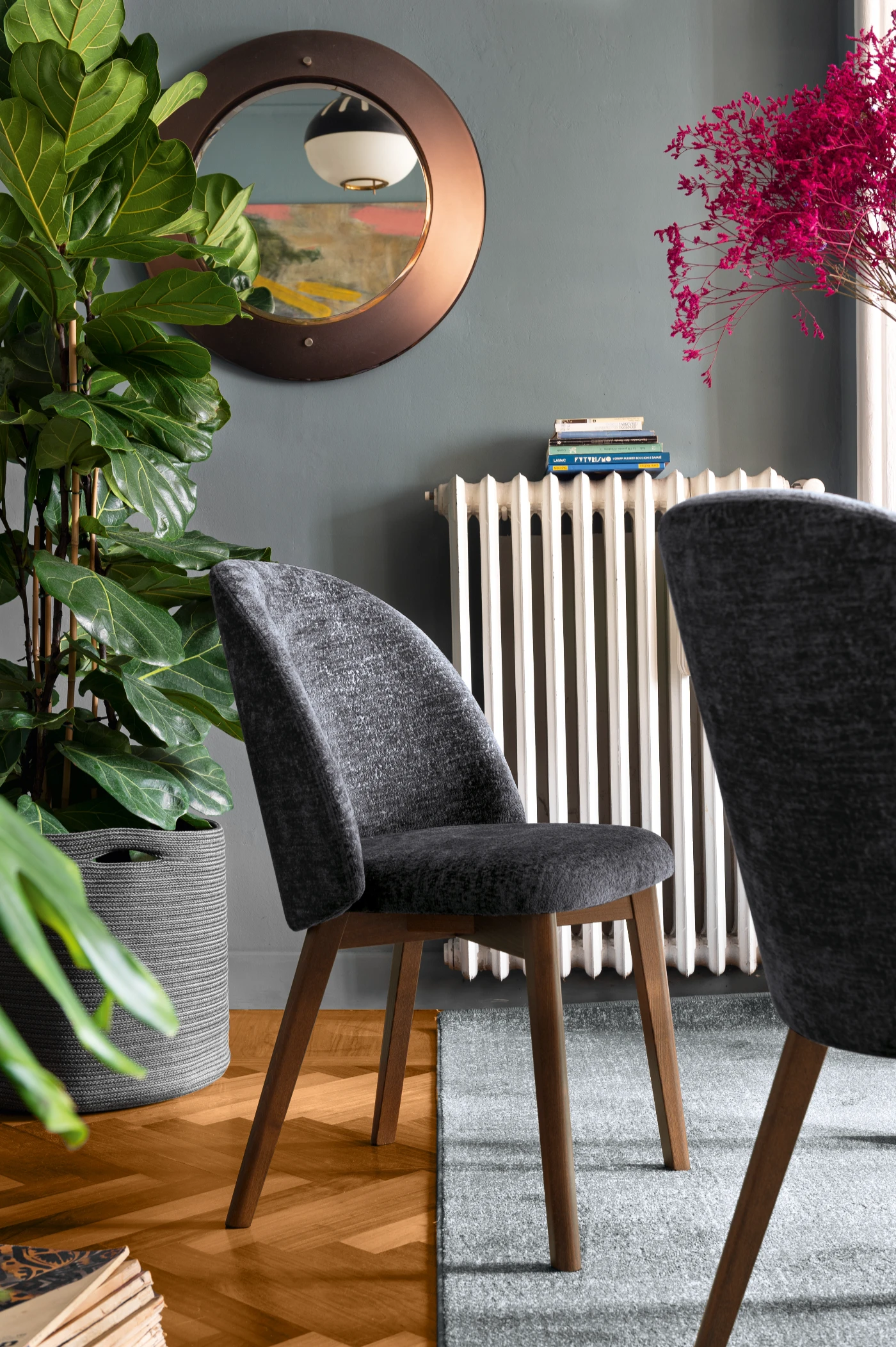 Tuka Dining Chair Product Image